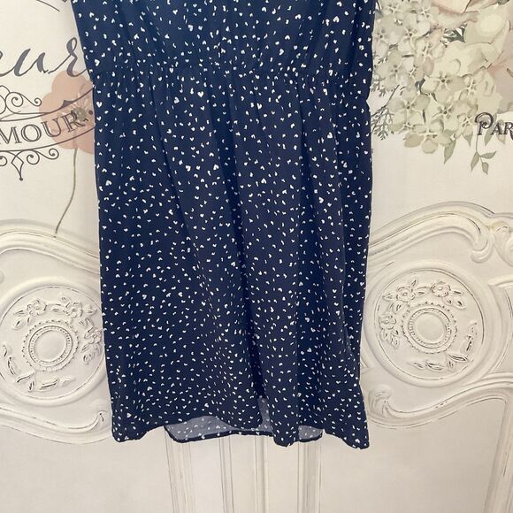 Banana Republic Women's SP Navy White Heart Print V-Neck Fit & Flare Dress - Picture 6 of 10